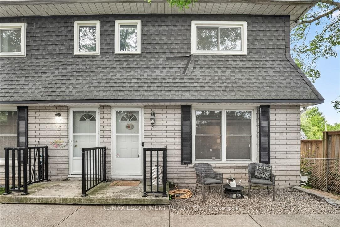 156 St Catharines Street Unit 6 photo 1