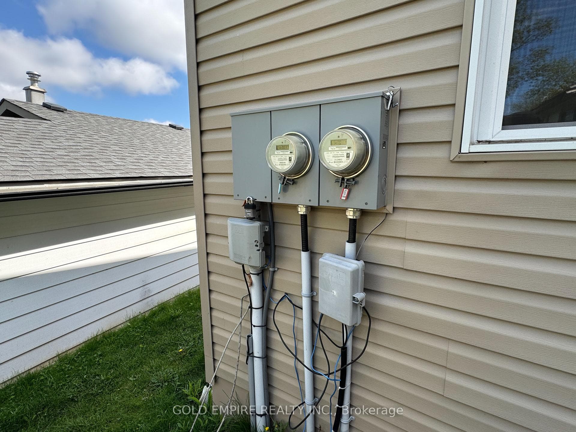 261 Cairn Street photo 30