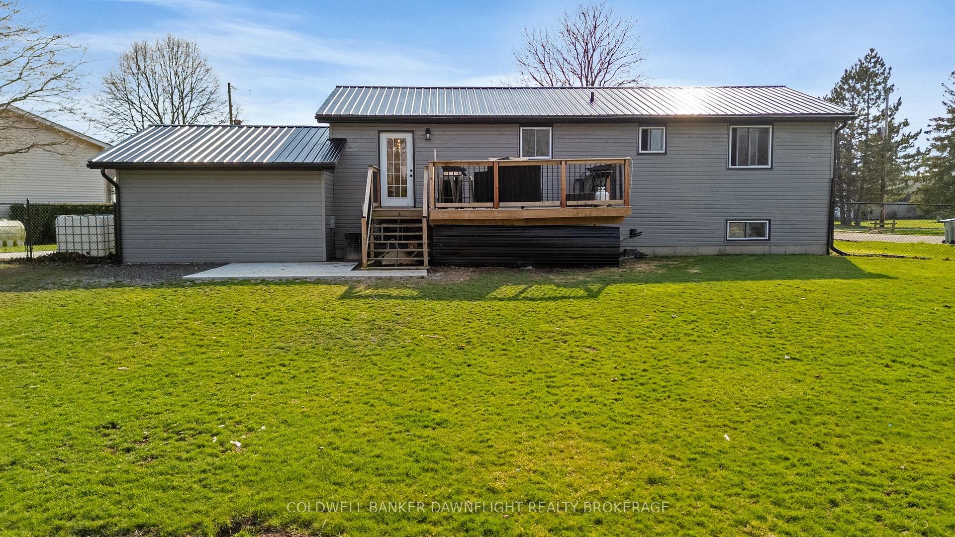 17 Hawthorn Crescent photo 39