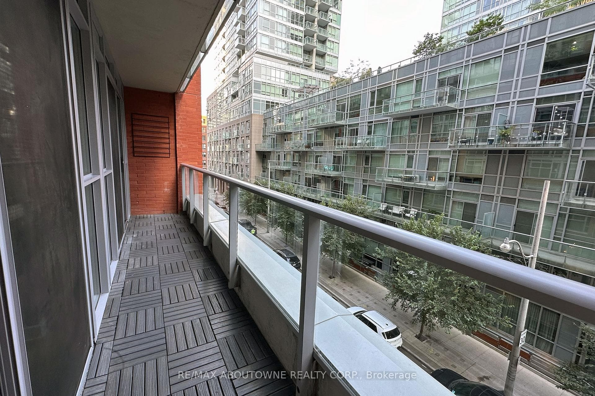 Full width balcony