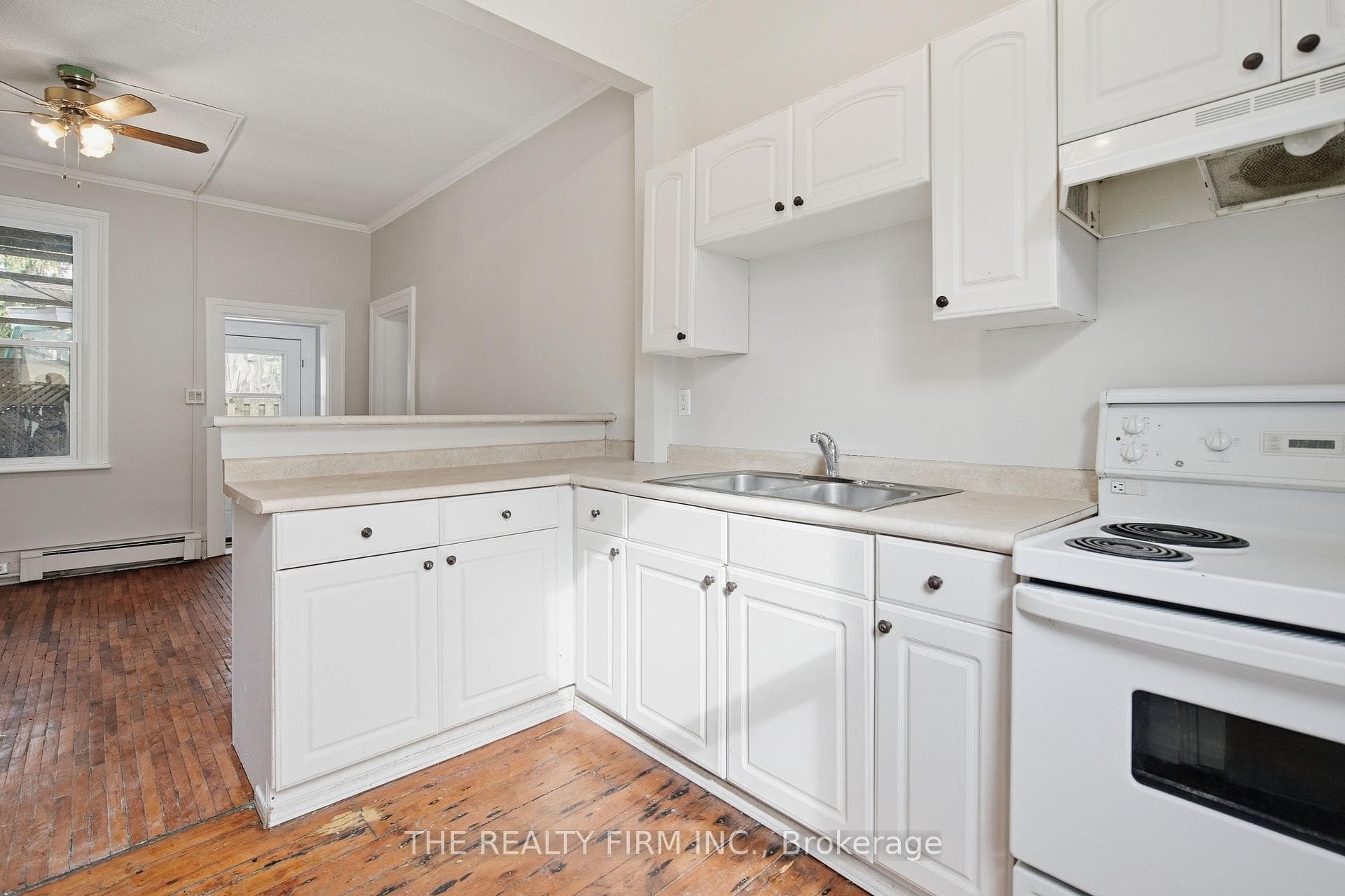 22 Victor Street Unit 2 photo 8