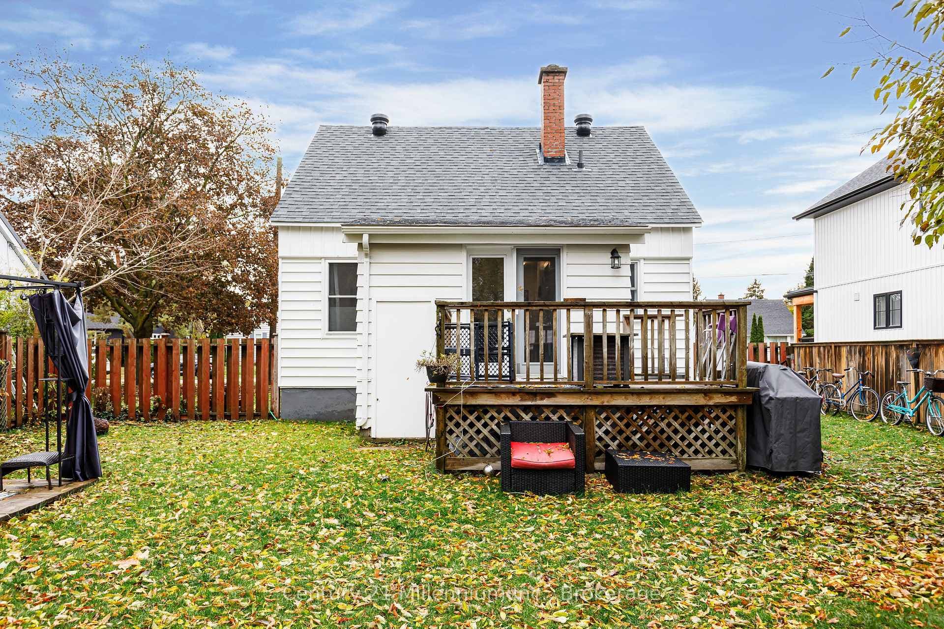 7 Fair Street photo 5