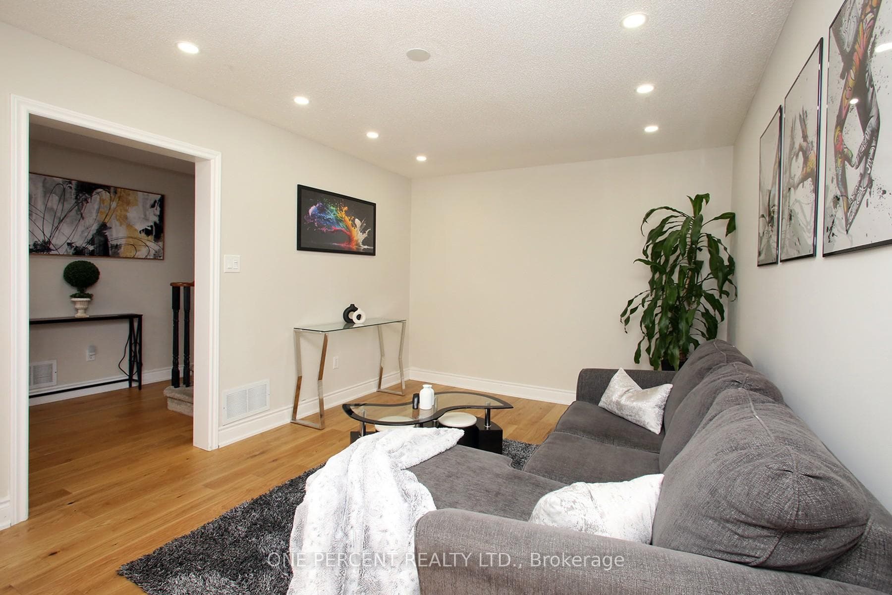 5 Watson Road photo 7