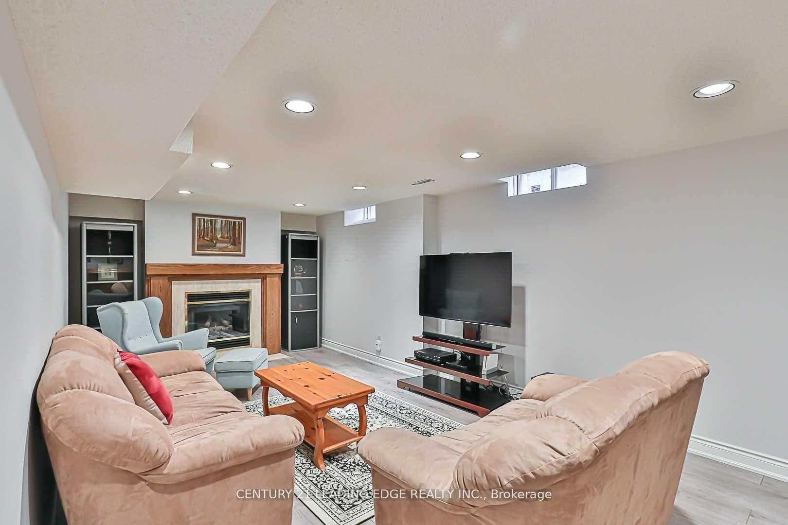 6 Coulson Court photo 30