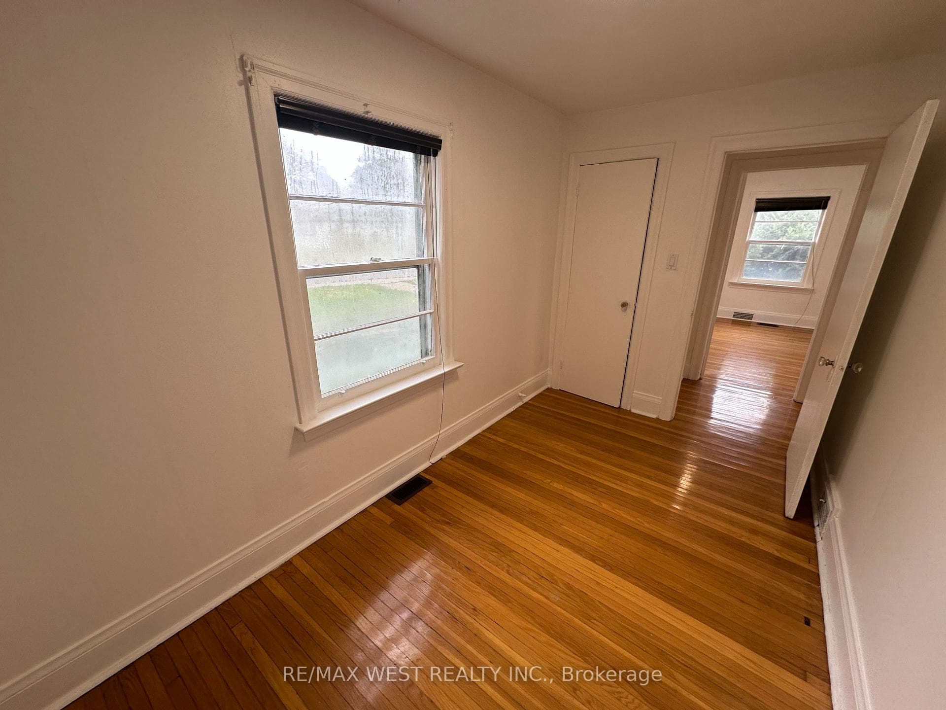 8186 Islington Avenue photo 22