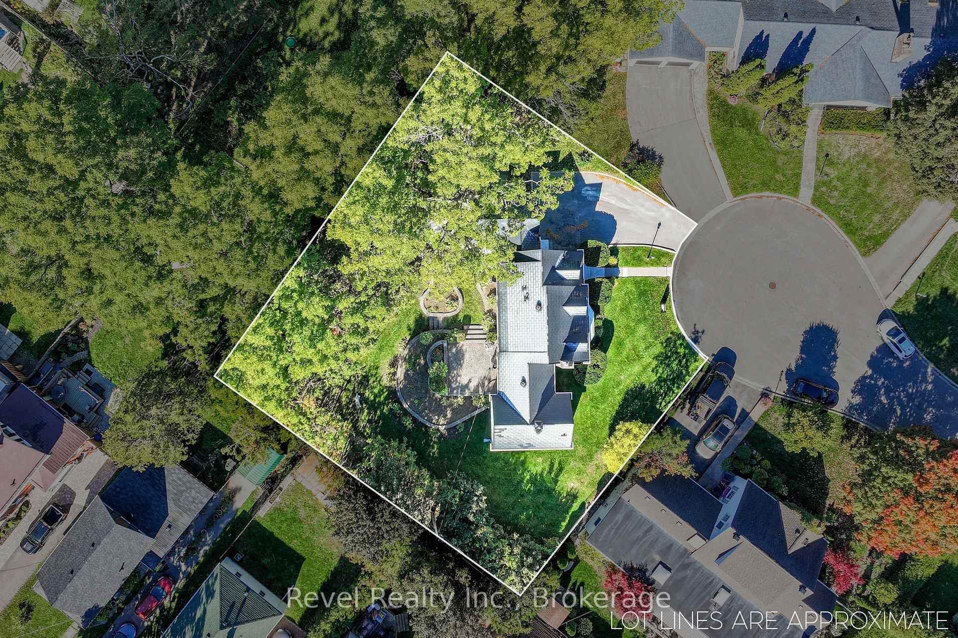 13 Sylvan Crescent photo 49