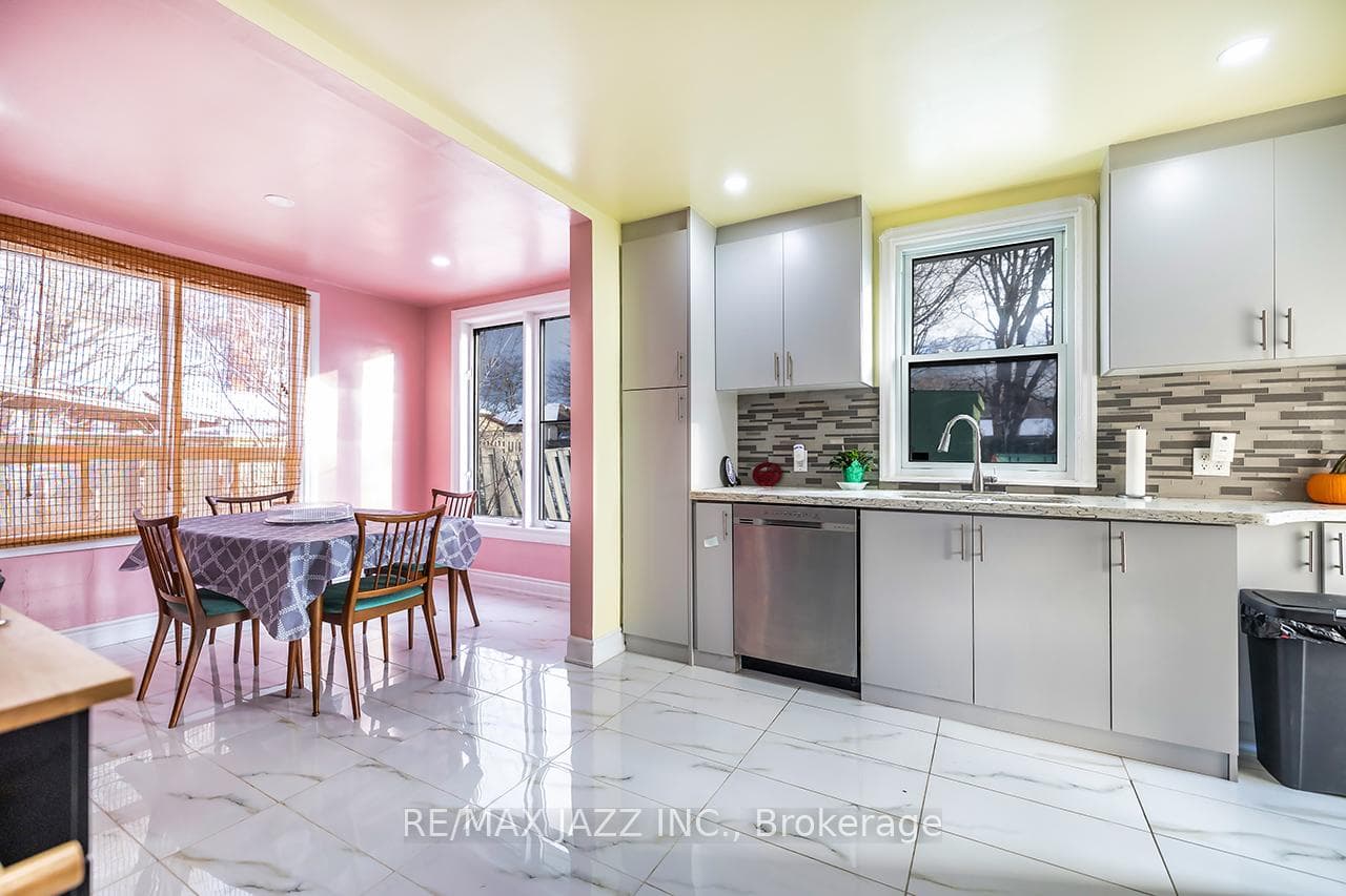 183 Conant Street photo 17