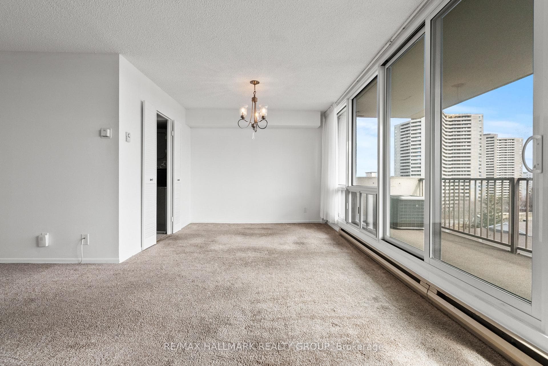 1195 Richmond Road Unit 806 photo 8