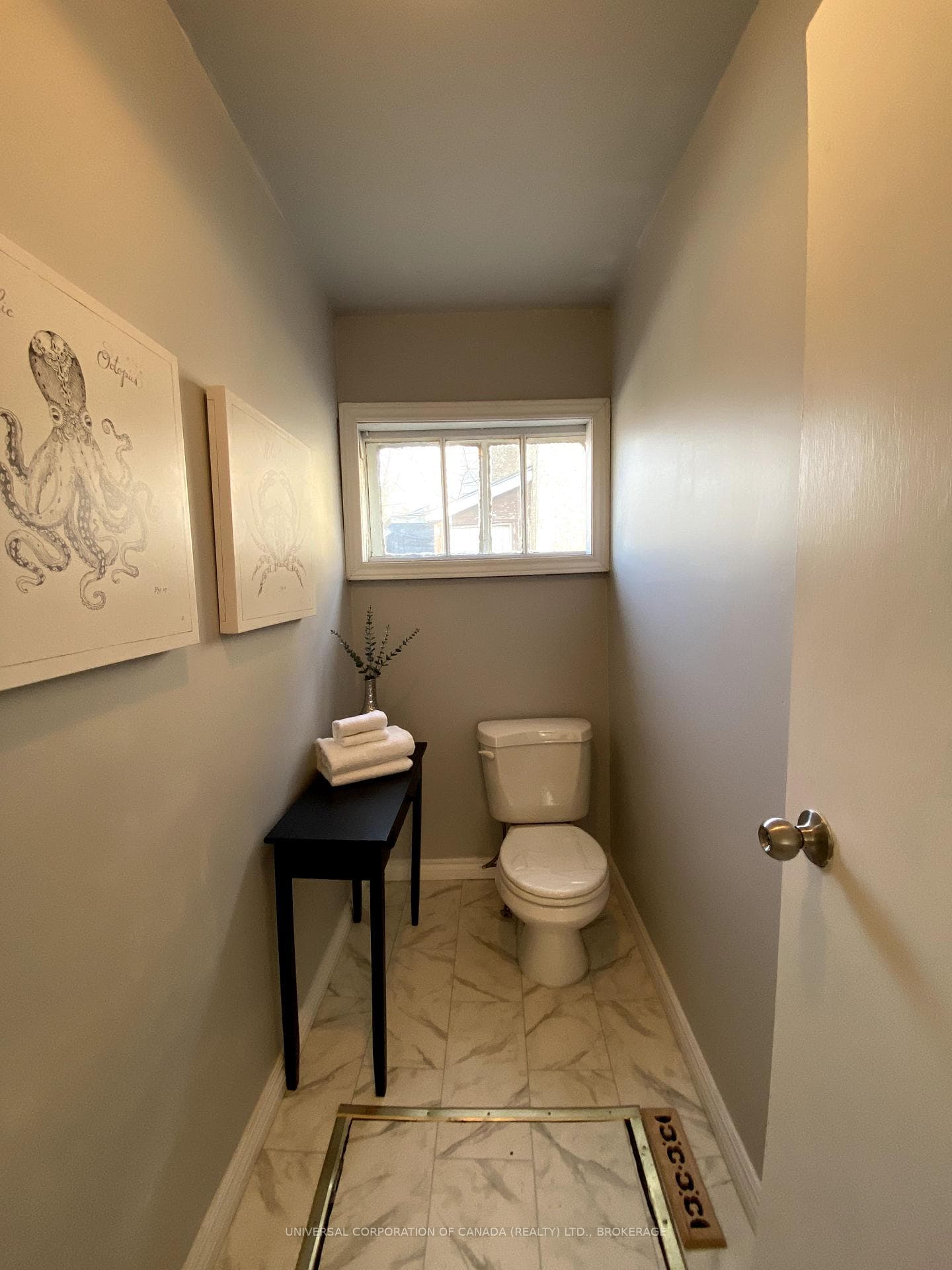 98 Flora Street photo 17
