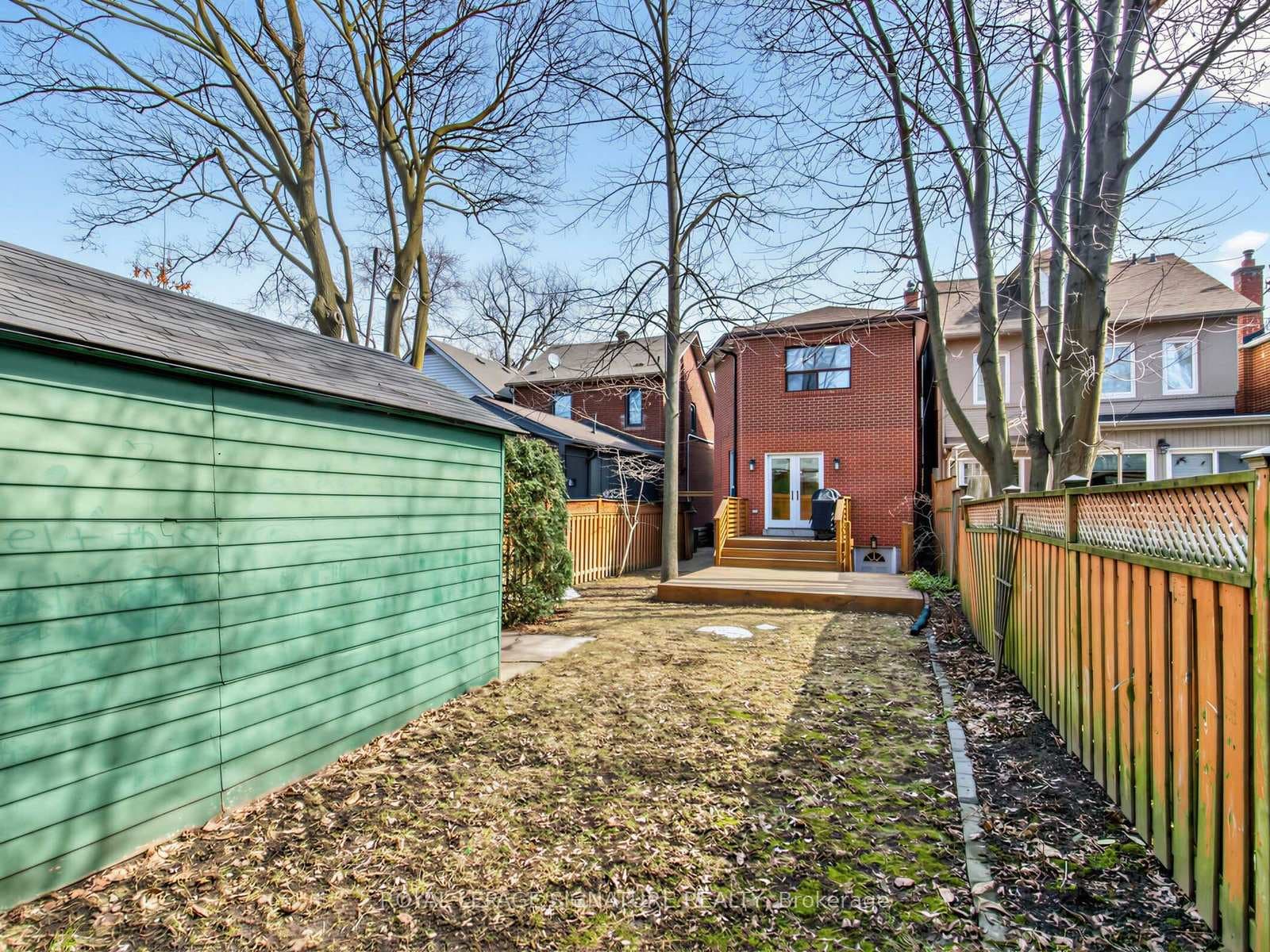 114 Pinewood Avenue photo 28