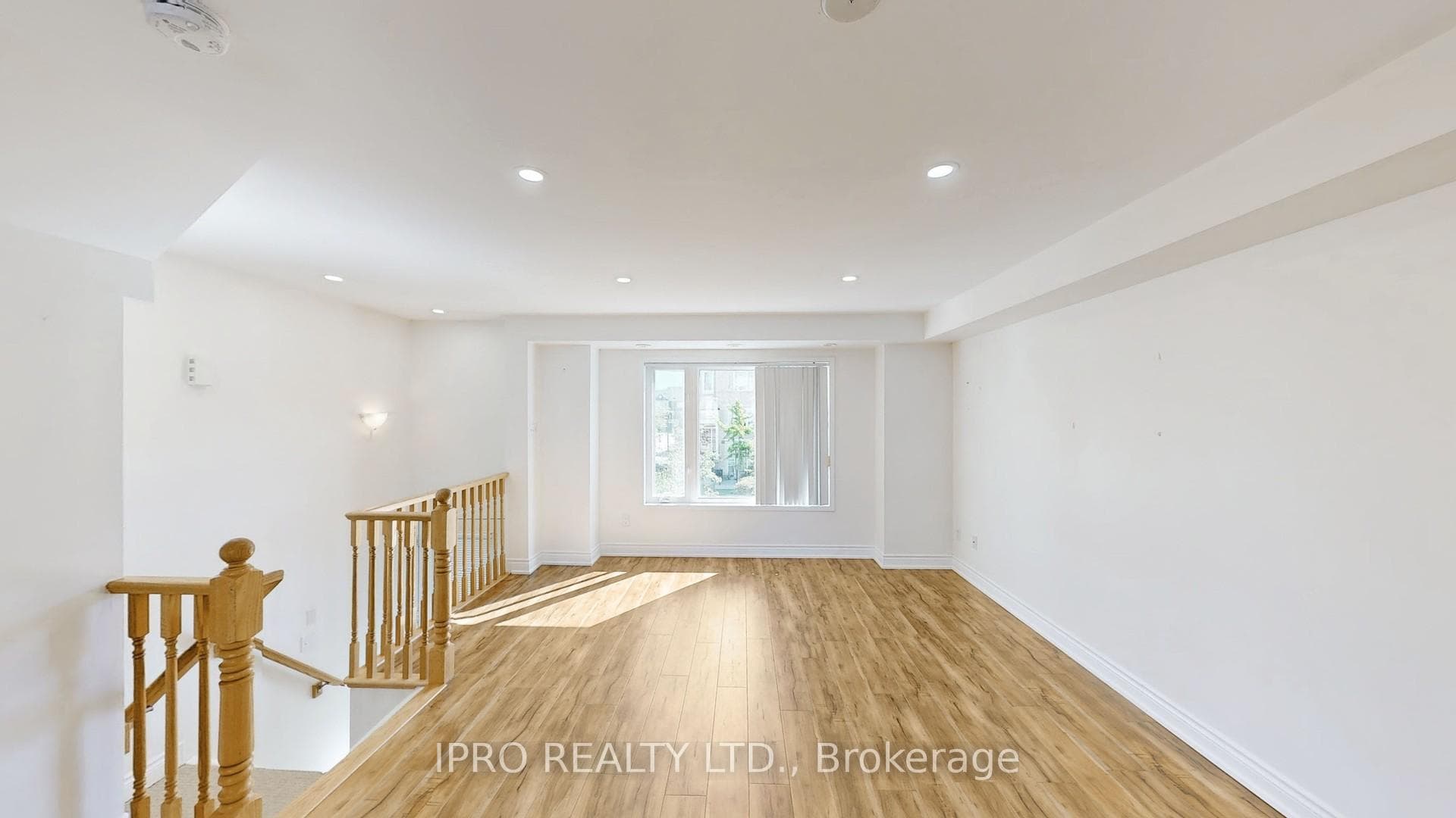 3050 Erin Centre Boulevard Unit 140 photo 5