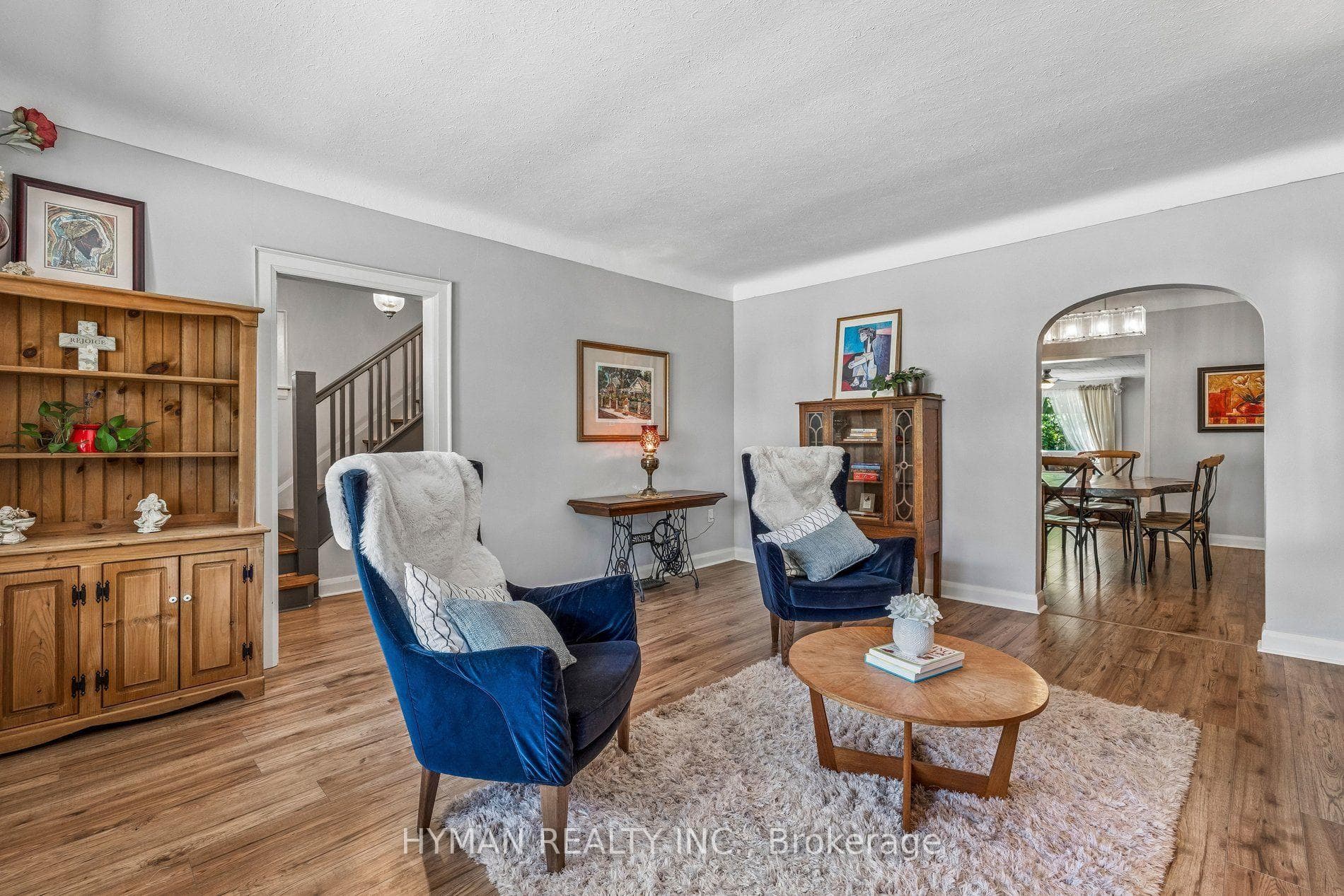 240 - 242 Russell Avenue photo 19