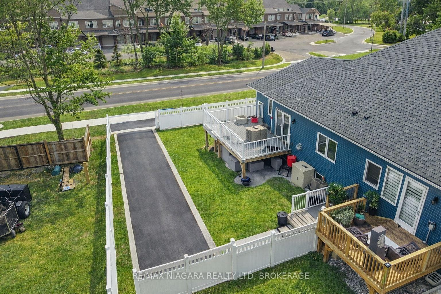 3600 Hibbard Street photo 44