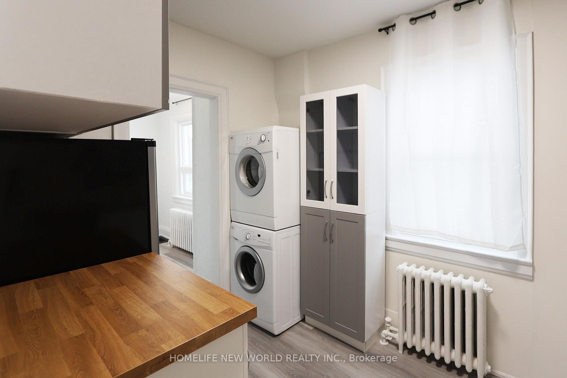 609 Glenholme Avenue Unit Main Floor photo 14