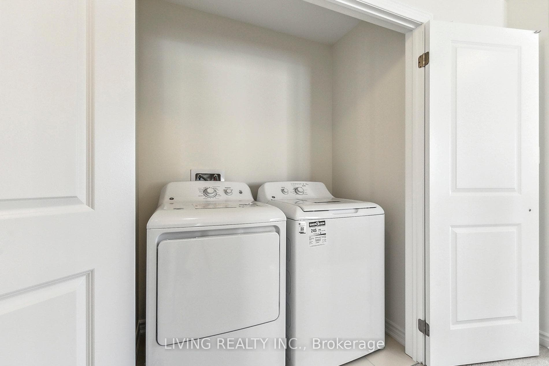 1118 Cameo Street photo 38