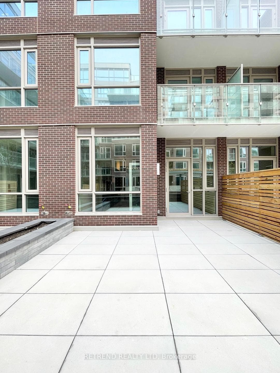150 Logan Avenue Unit 113 photo 22