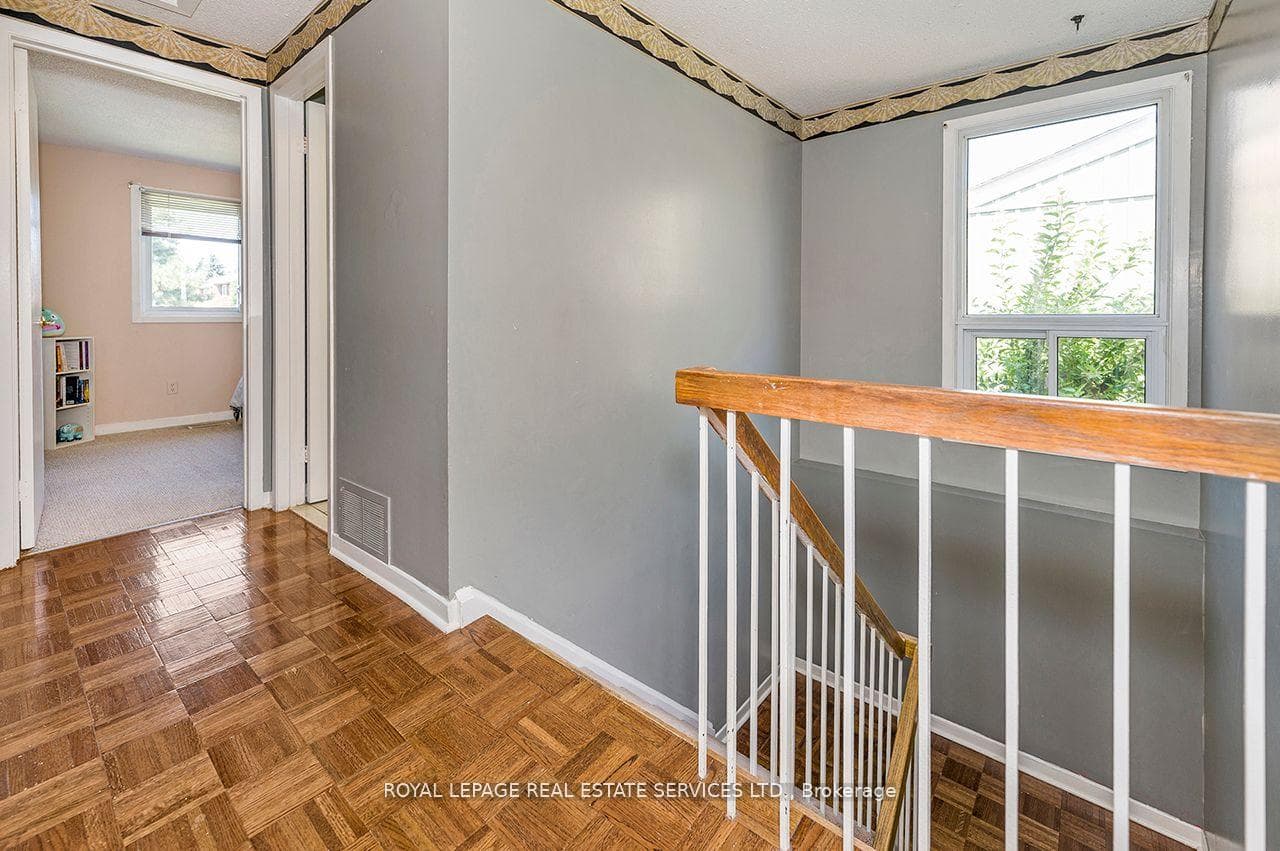 2133 Millway Gate photo 17