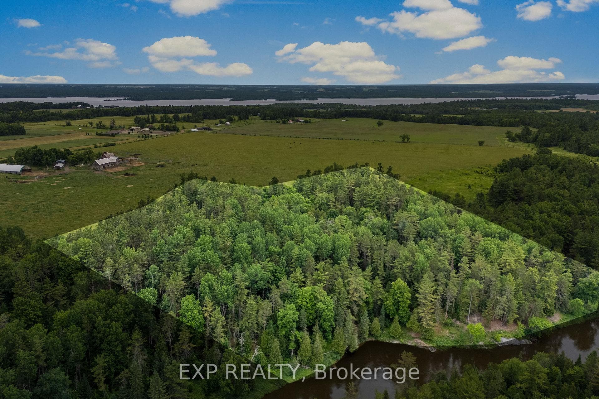 465 Humphries Road photo 1