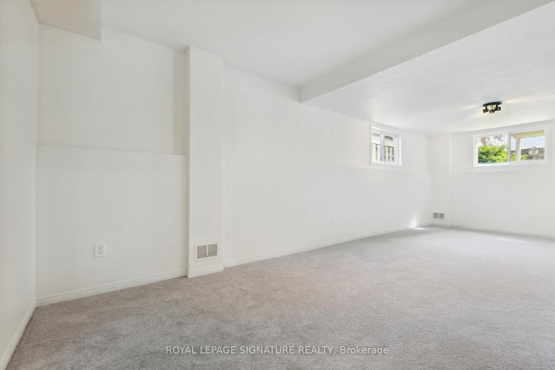 11 Lardner Street photo 30