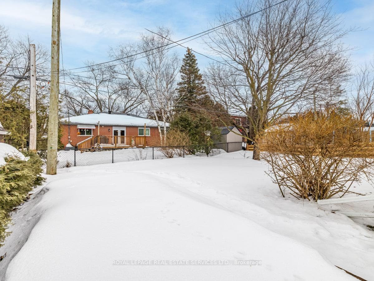 11 Park Road photo 30
