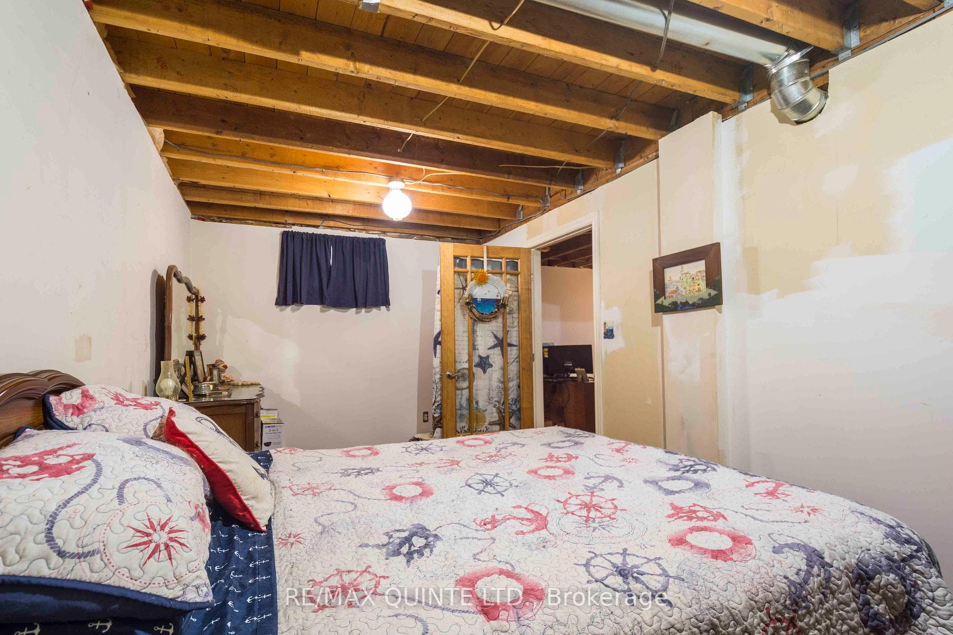 68 Maple Drive photo 25