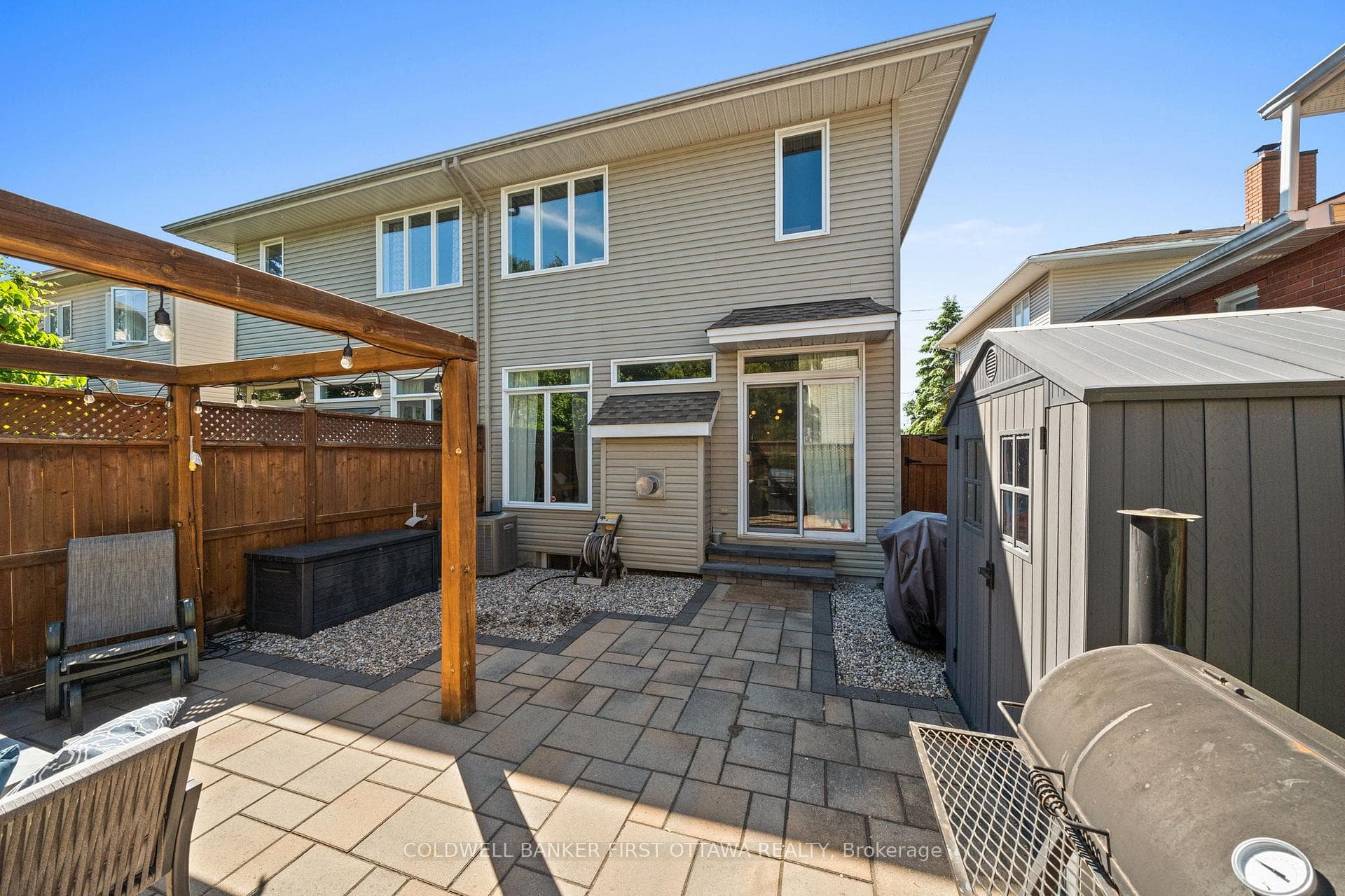 2803 St. Stephen's Street photo 40