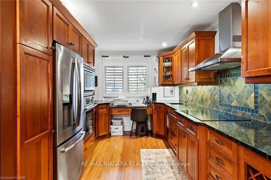 614 Clare Avenue photo 11