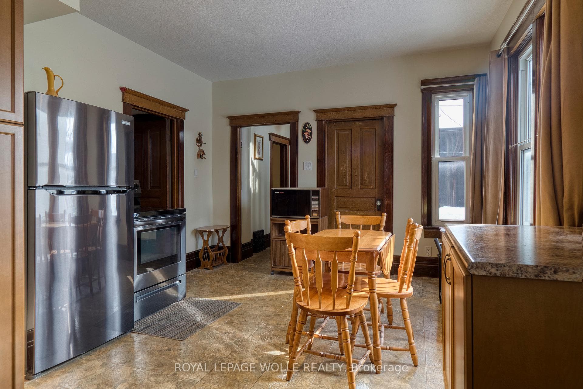 392 Breithaupt Street photo 8