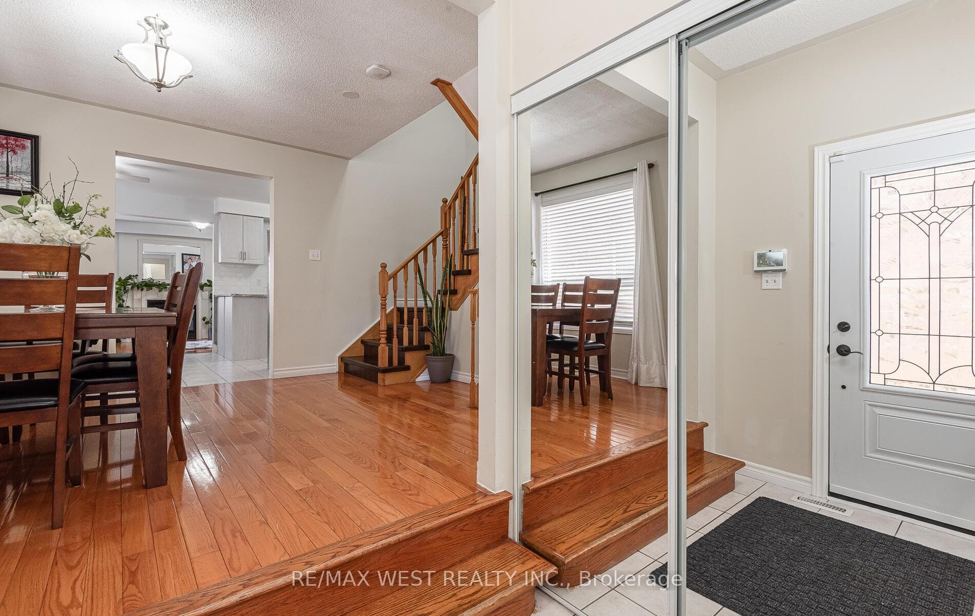 100 Lake Louise Drive photo 8