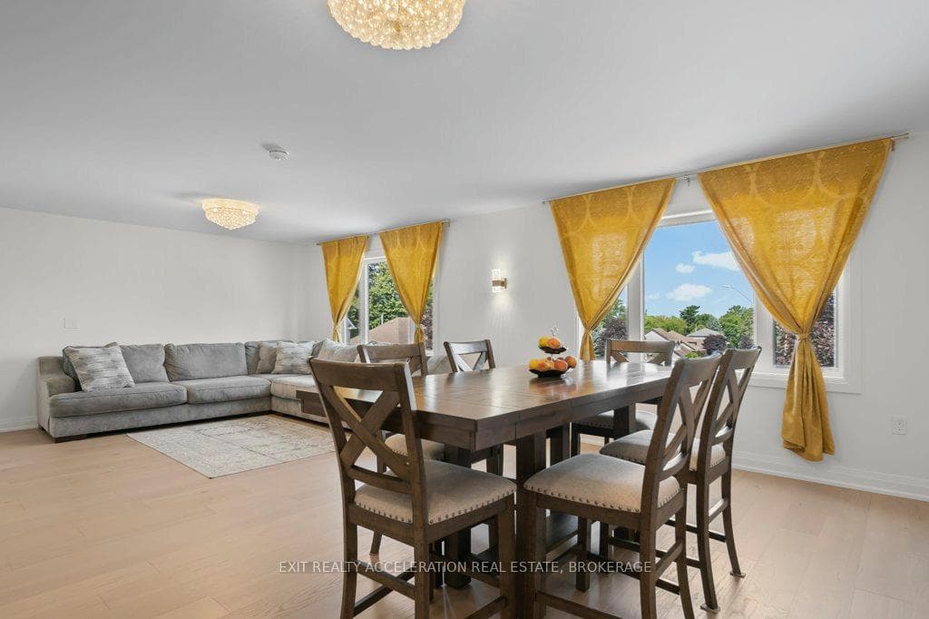 95 McCabe Street photo 12