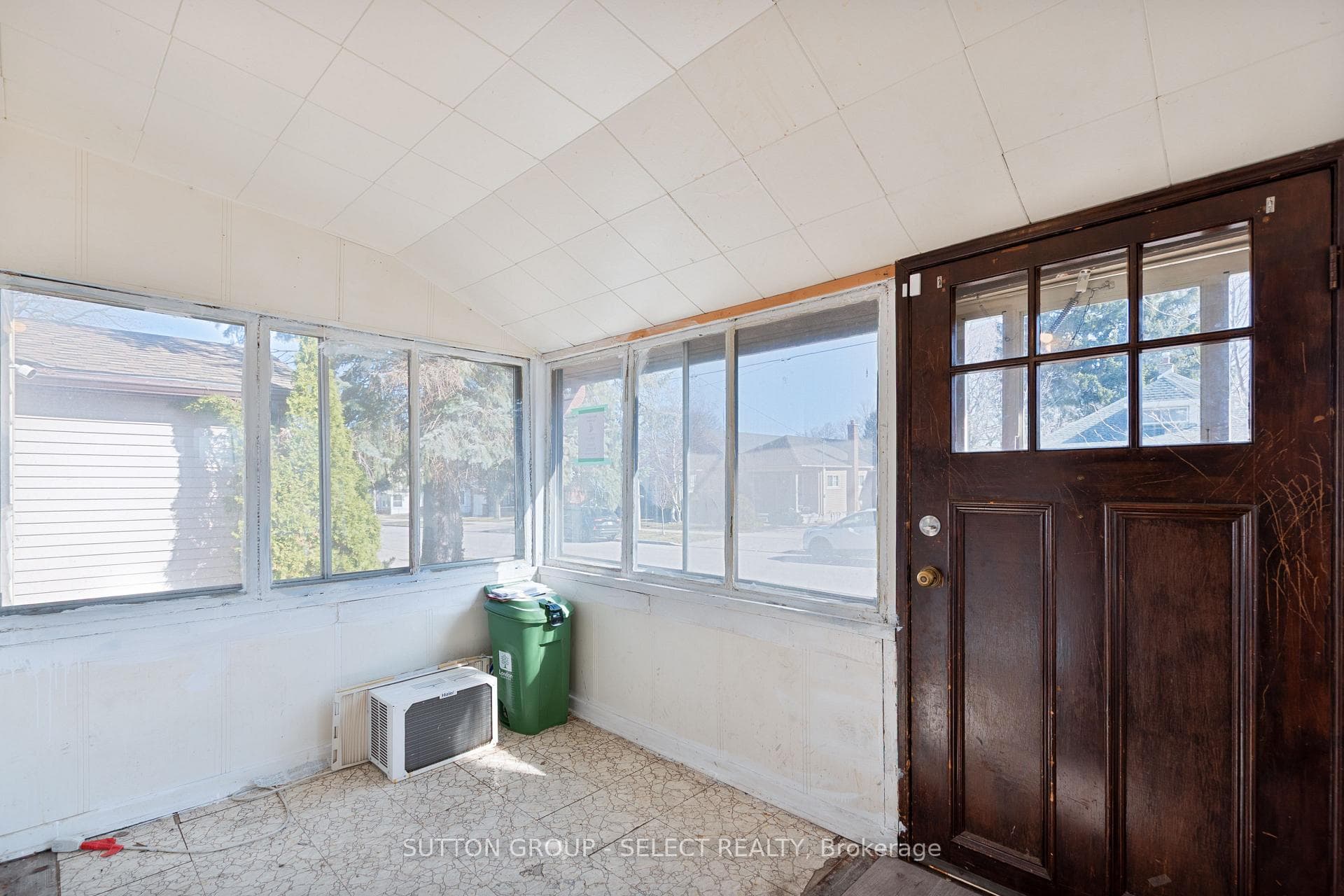 53 Boullee Street photo 4