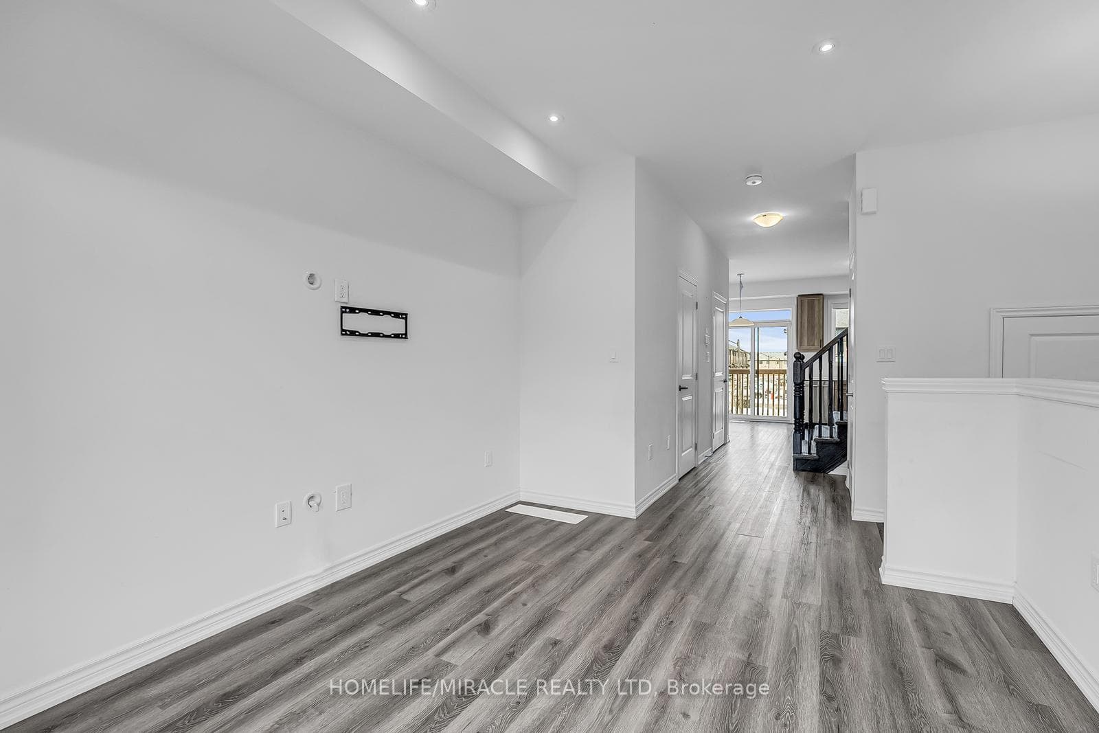 461 Blackburn Drive Unit 130 photo 9