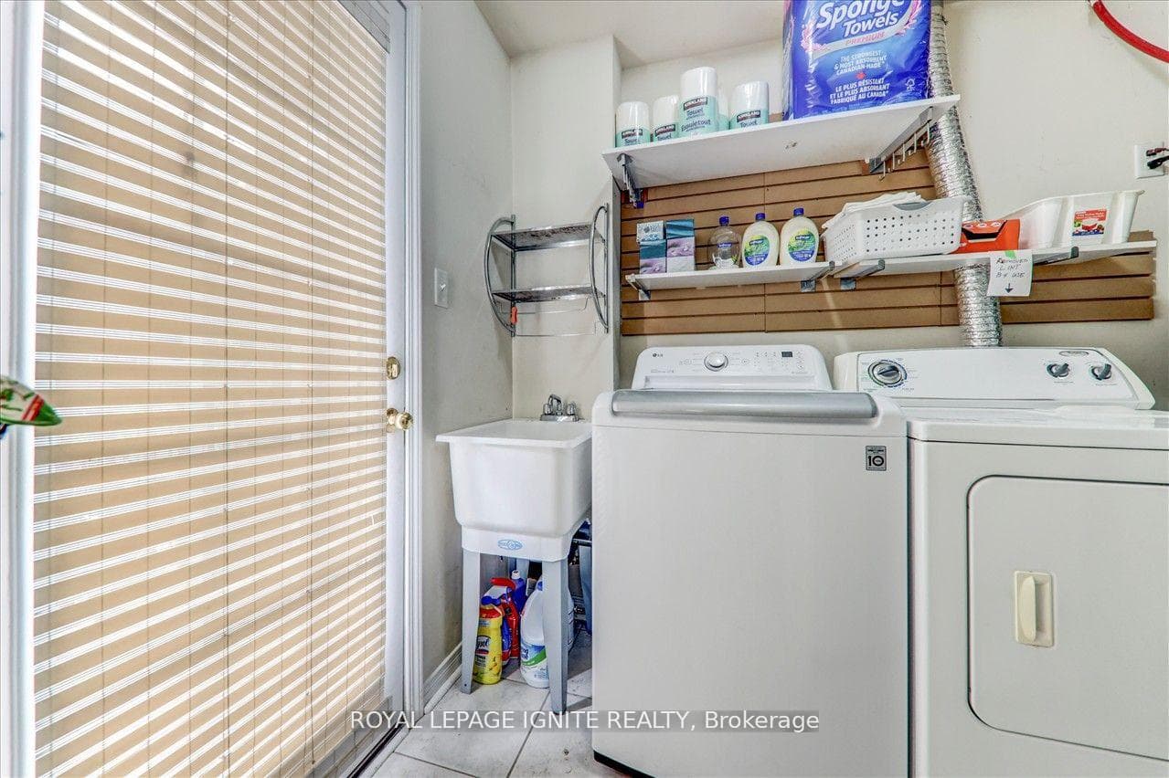 530 Kingston Road Unit 24 photo 34
