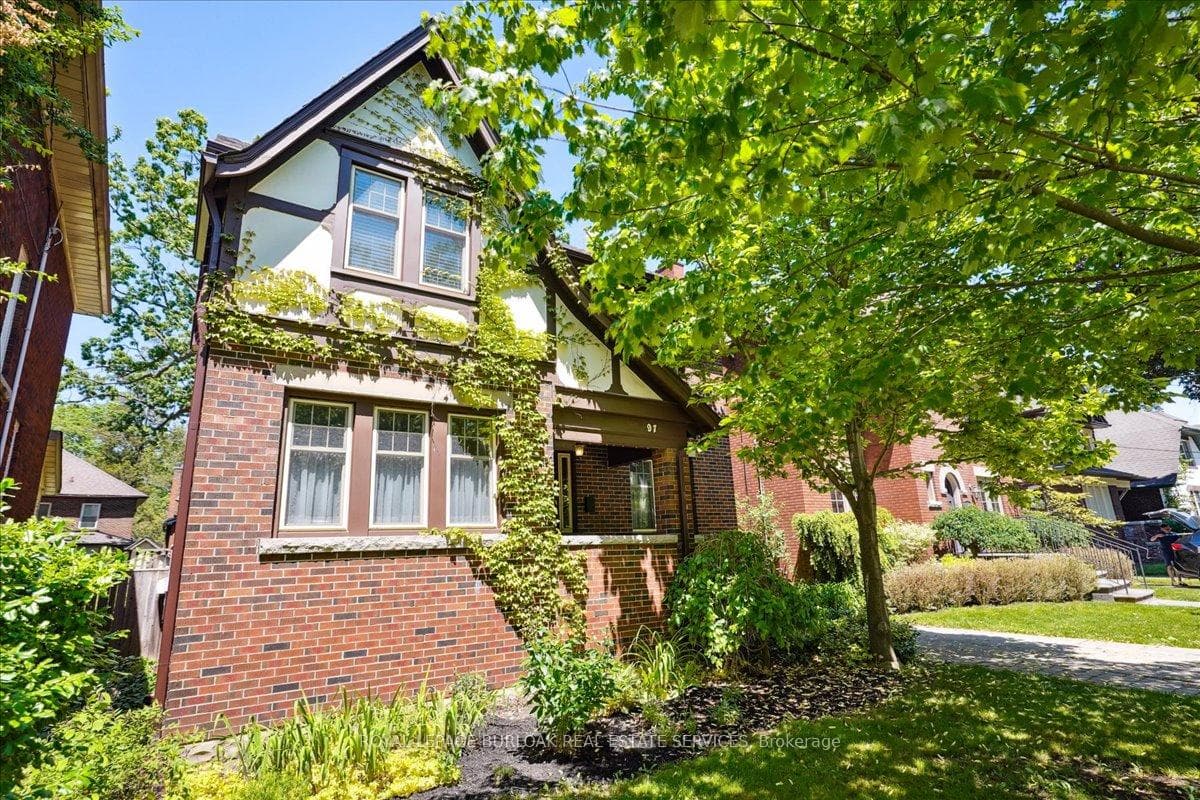 97 Dromore Crescent photo 2