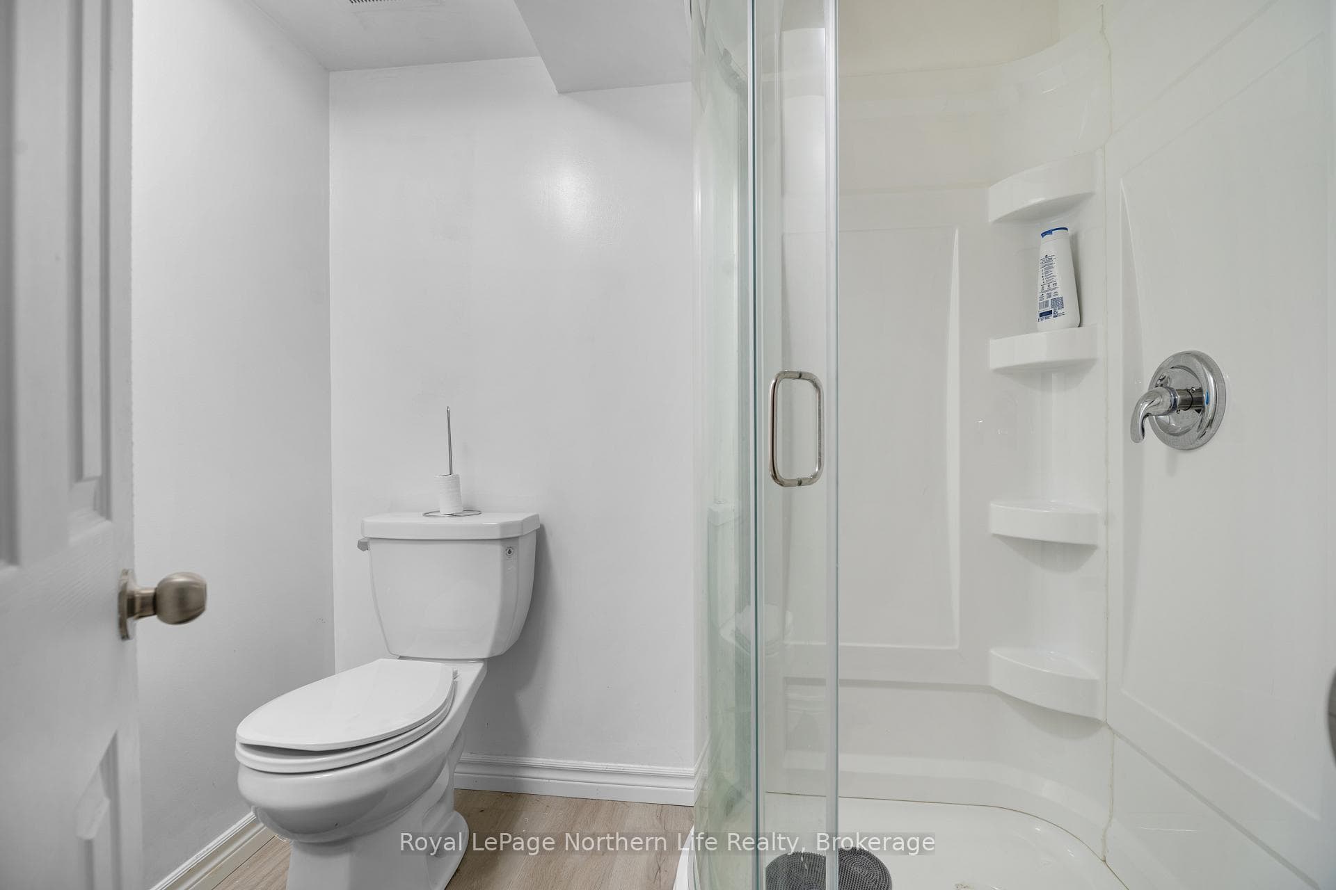 212 Michener Drive photo 27
