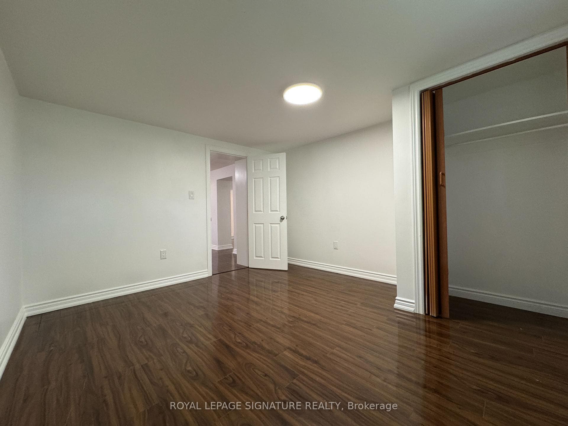 130 Budea Crescent Unit Bsmt photo 8