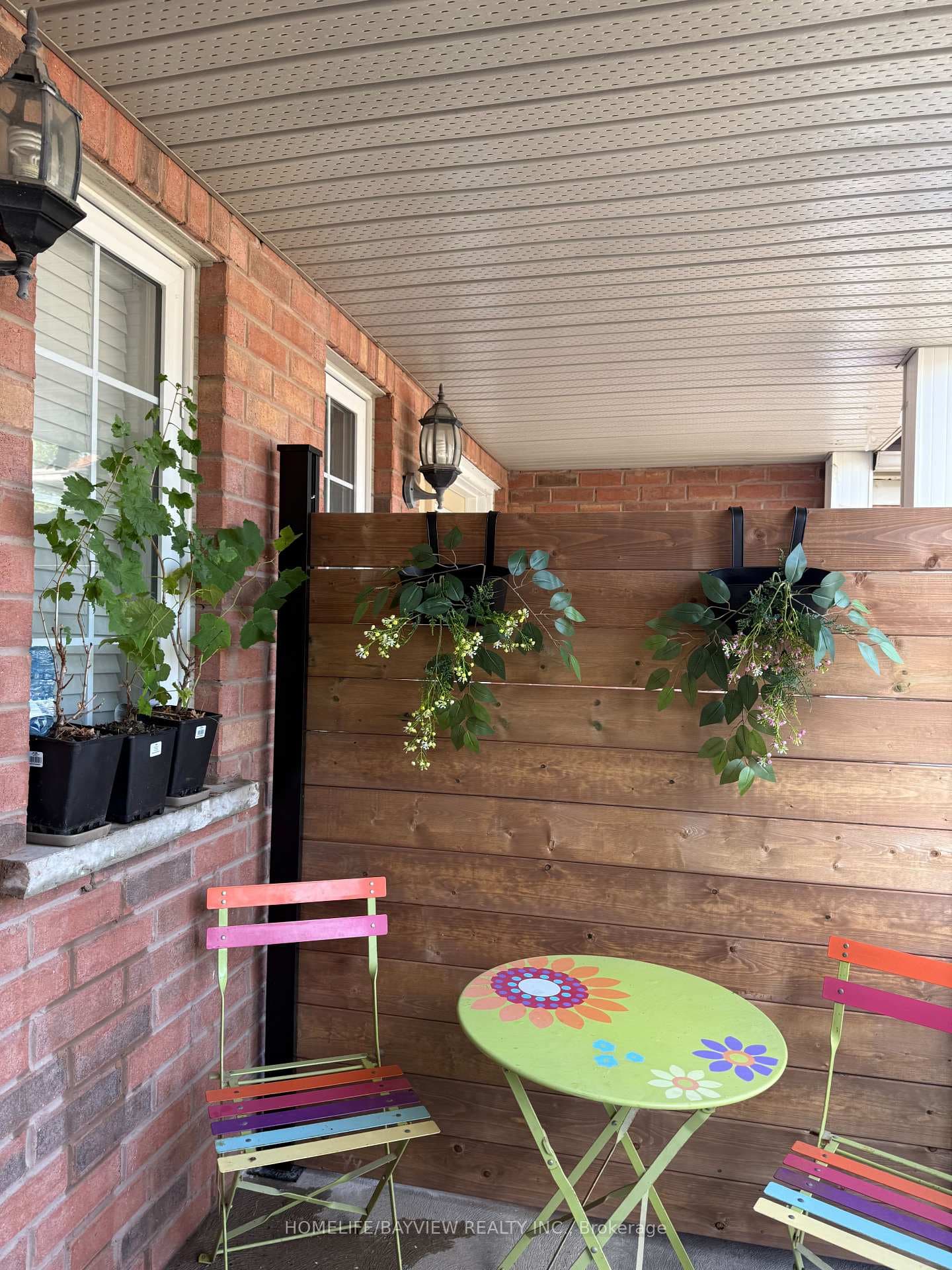 231 Sherwood Road photo 5