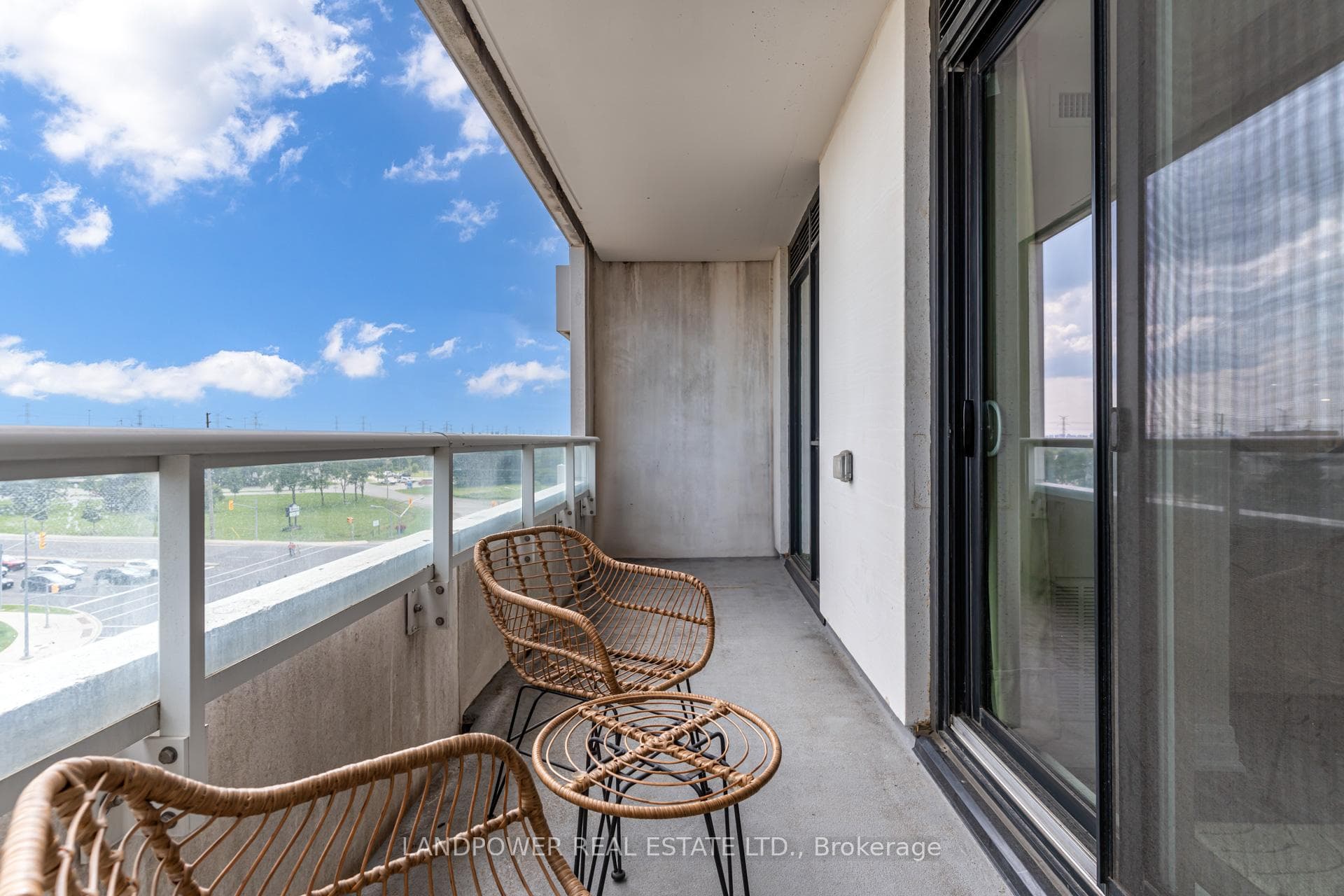 10 Rouge Valley Drive Unit 611A photo 24