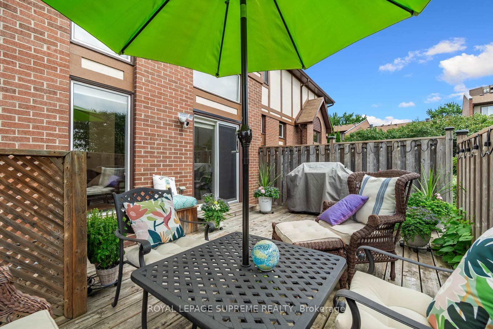 1764 Rathburn Road Unit 4 photo 40