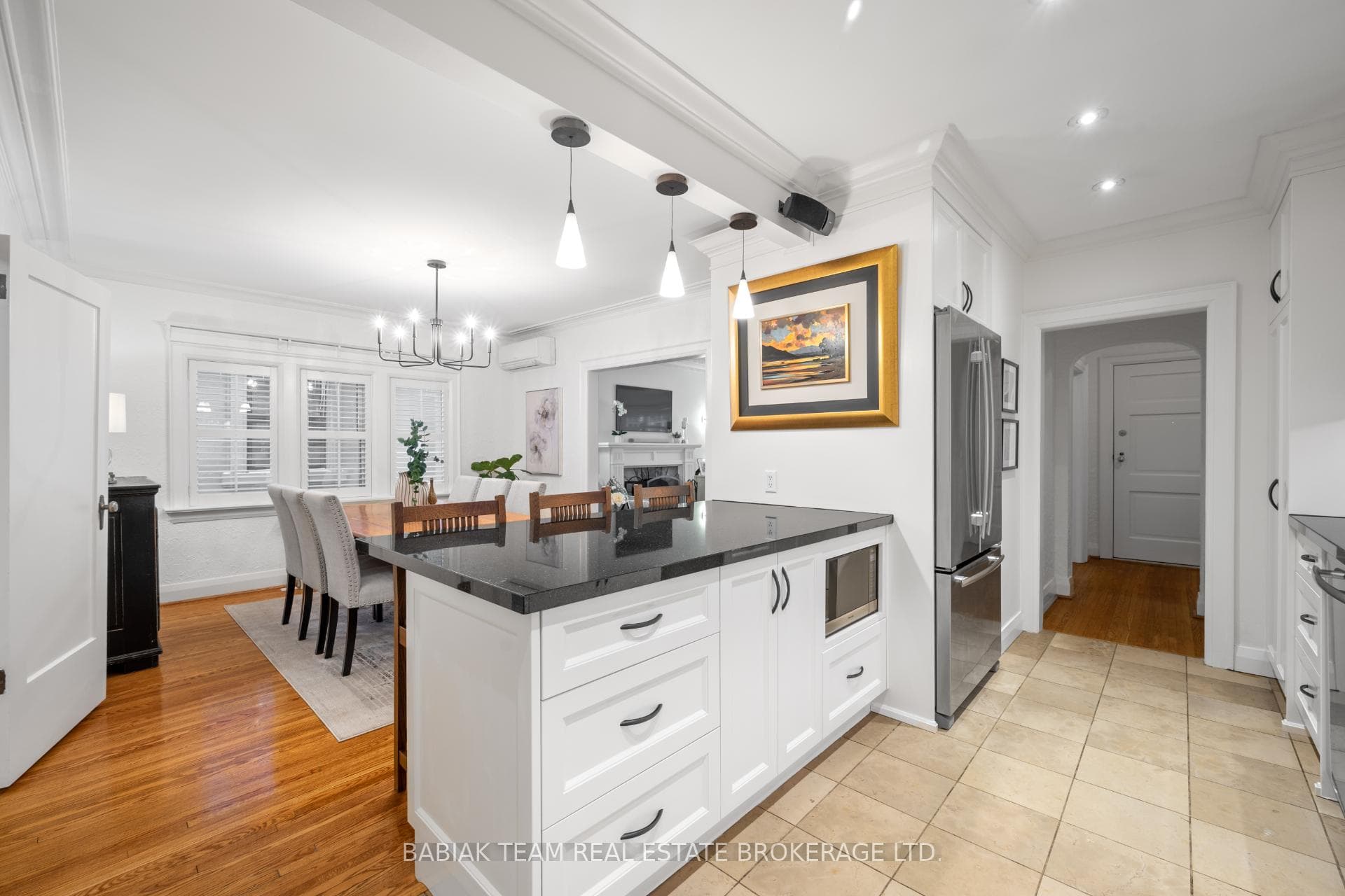 71 Brentwood Road photo 10