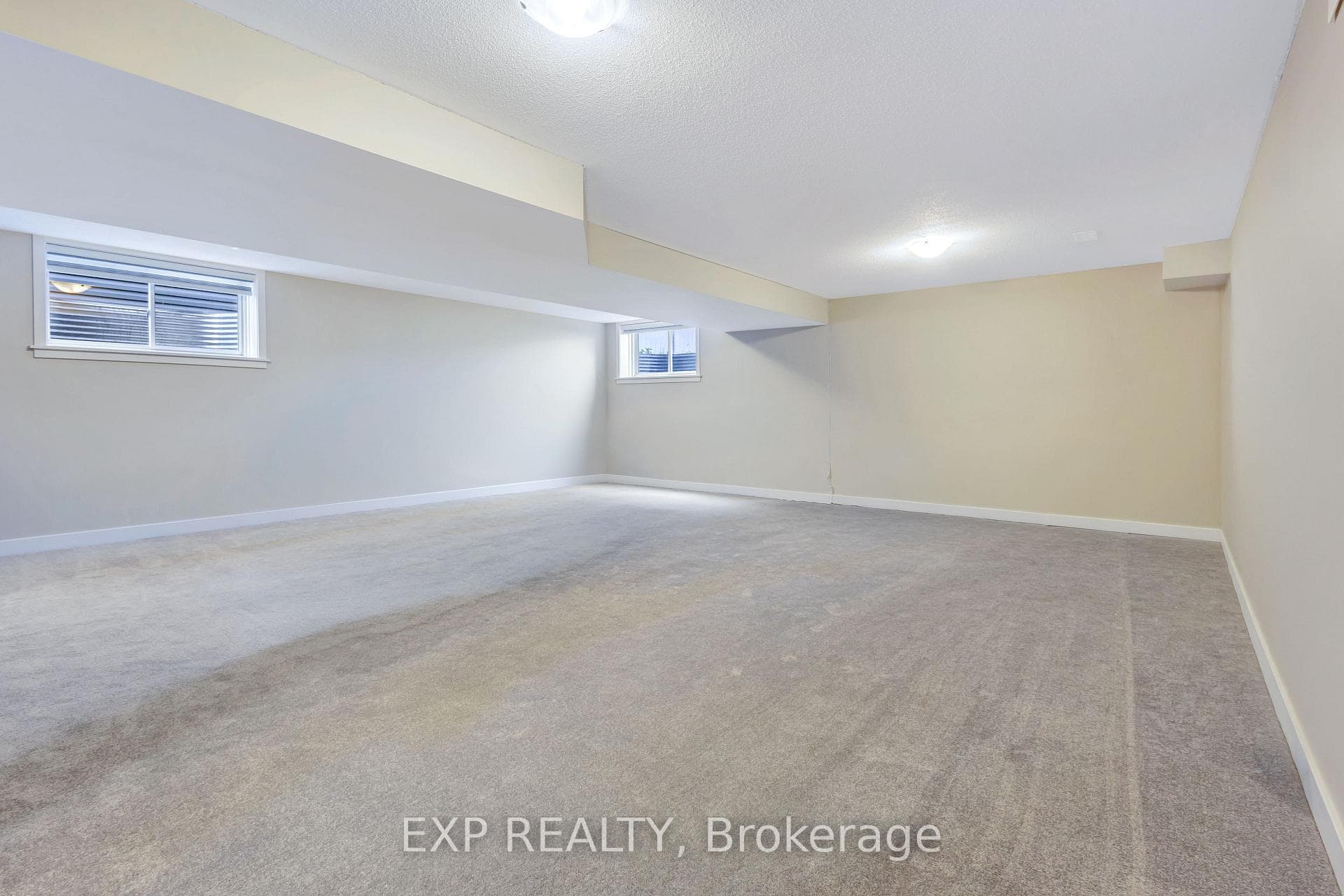 1007 Hydrangea Avenue photo 26