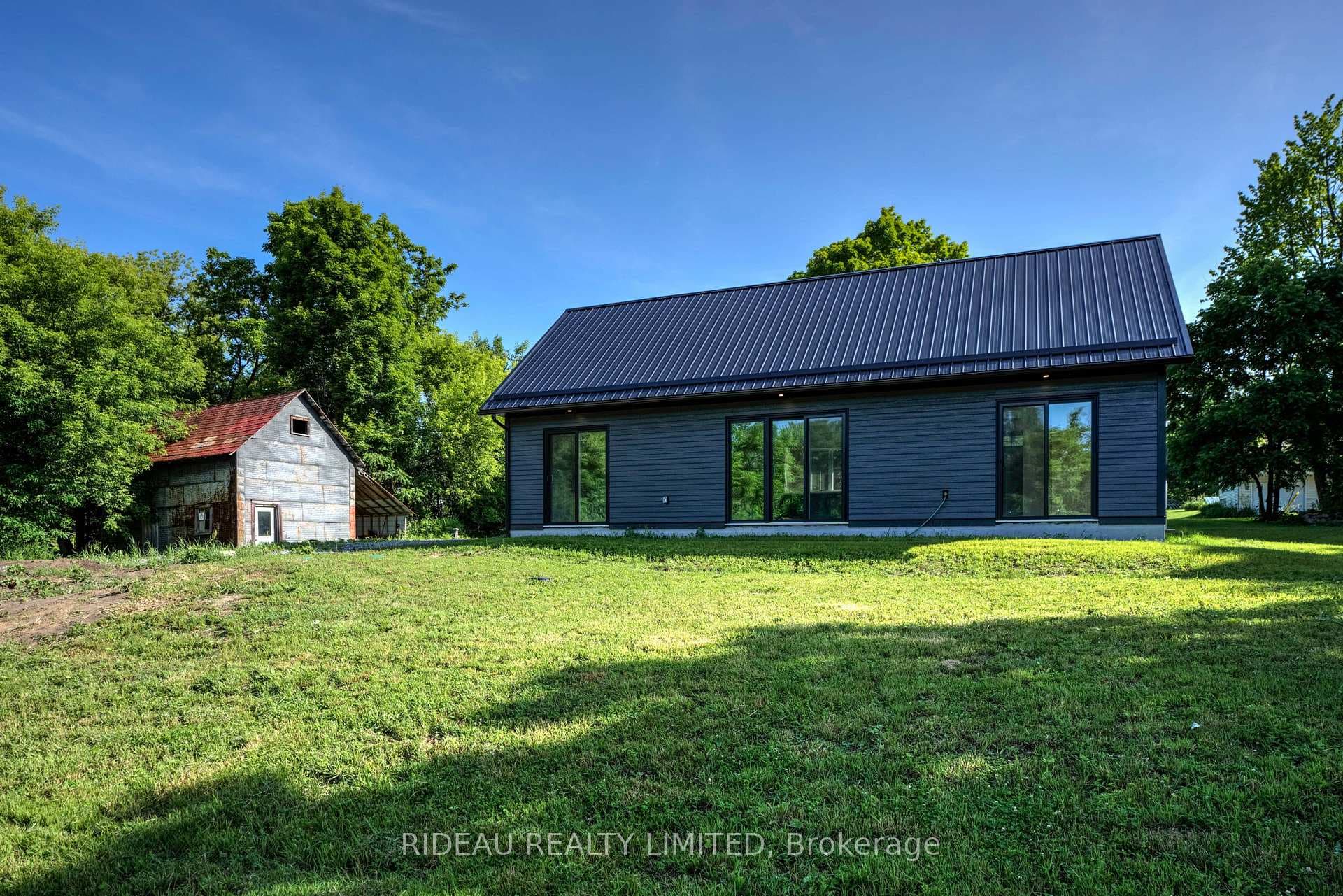 25 Carleton Street photo 6