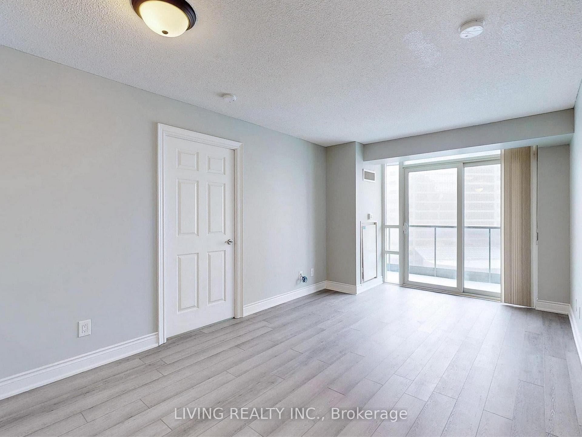 25 Greenview Avenue Unit 1125 photo 3