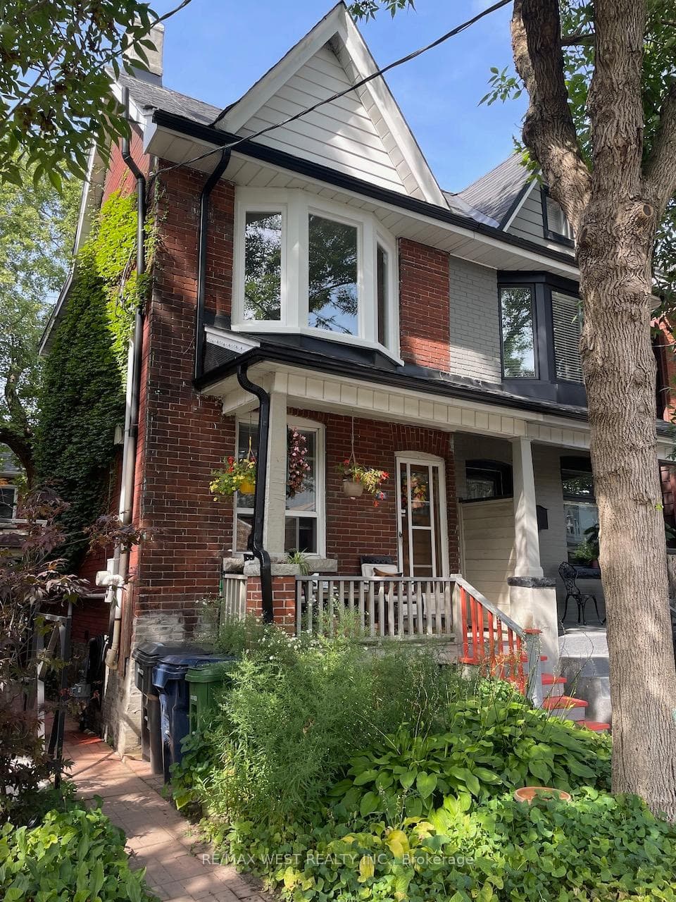 76 Bellwoods Avenue Unit Bsmt photo 1