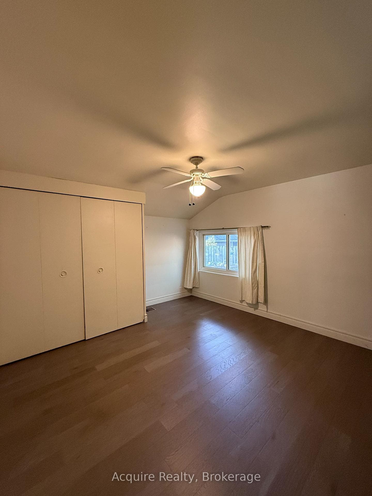 256 Birkdale Road photo 11