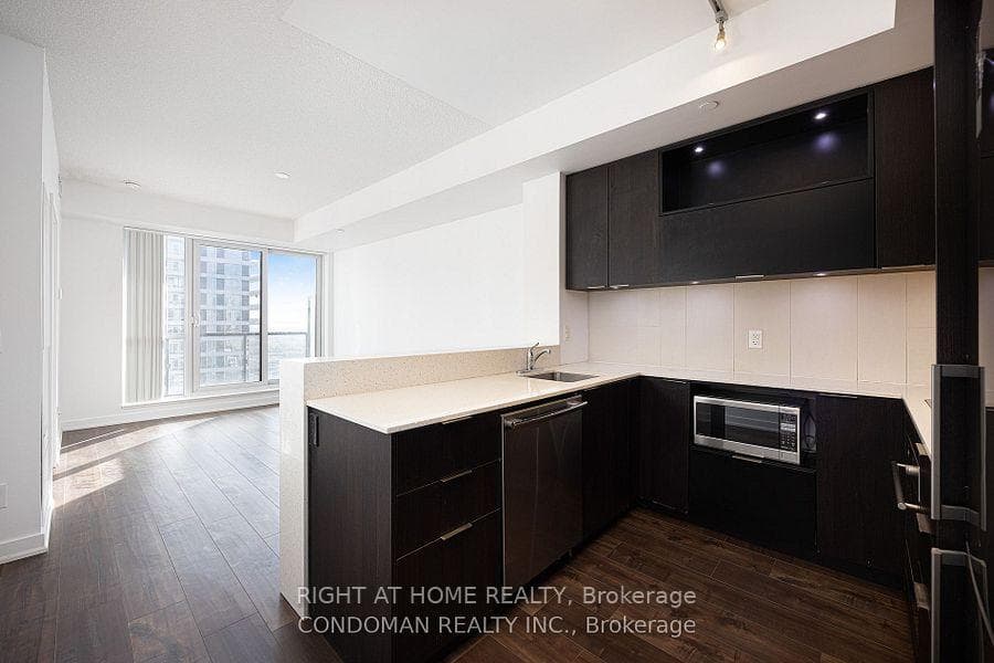 170 Sumach Street Unit 2313 photo 4
