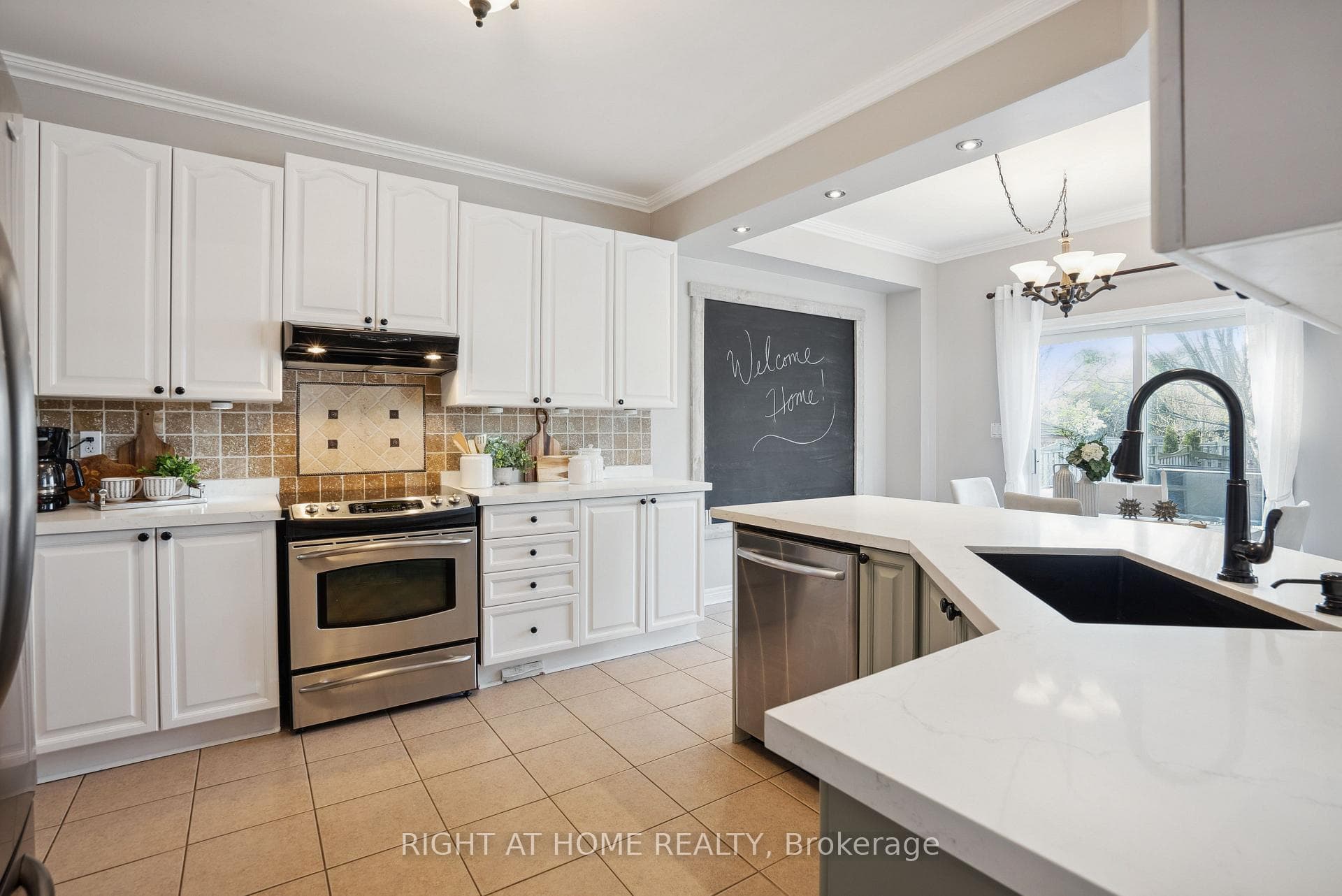 20 Bianca Drive photo 8