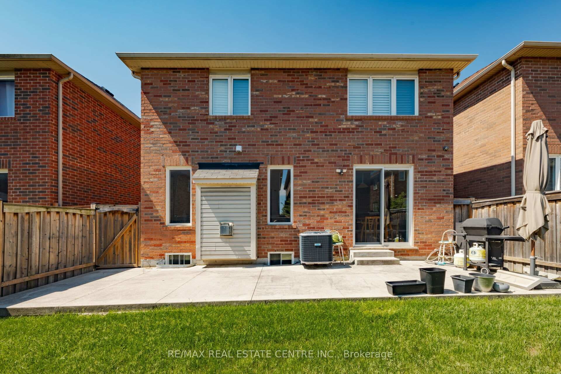 58 Seafair Crescent photo 49