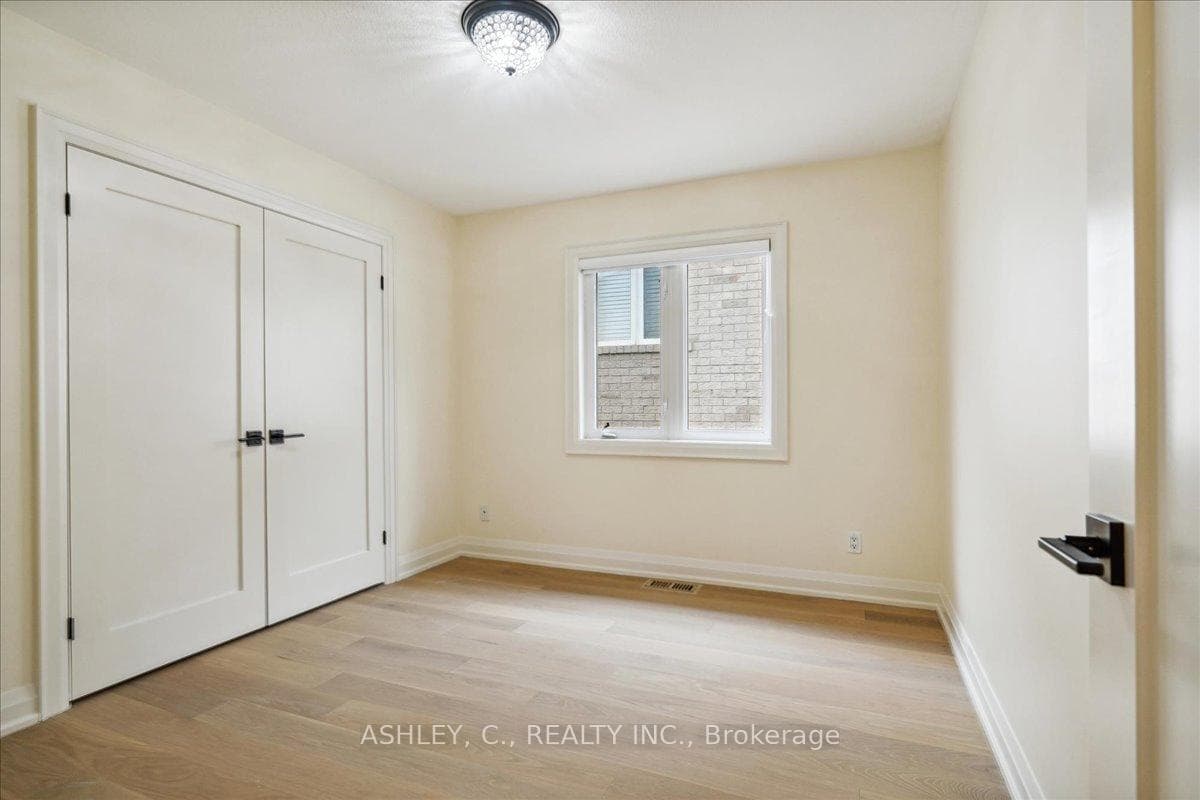 2336 Hilda Drive photo 24
