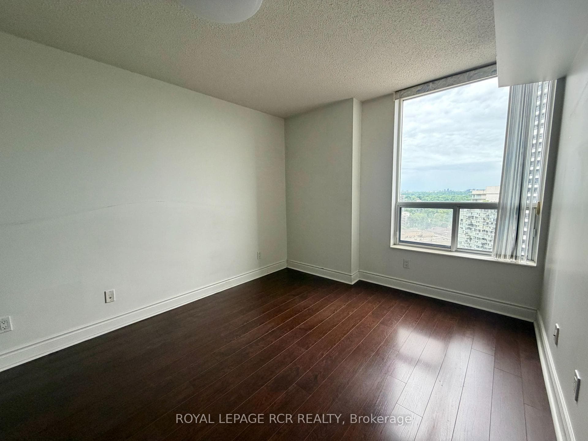 5 Northtown Way N/A Unit 1902 photo 6